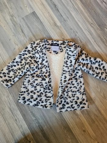 Magnifique manteau léopard noir et blanc