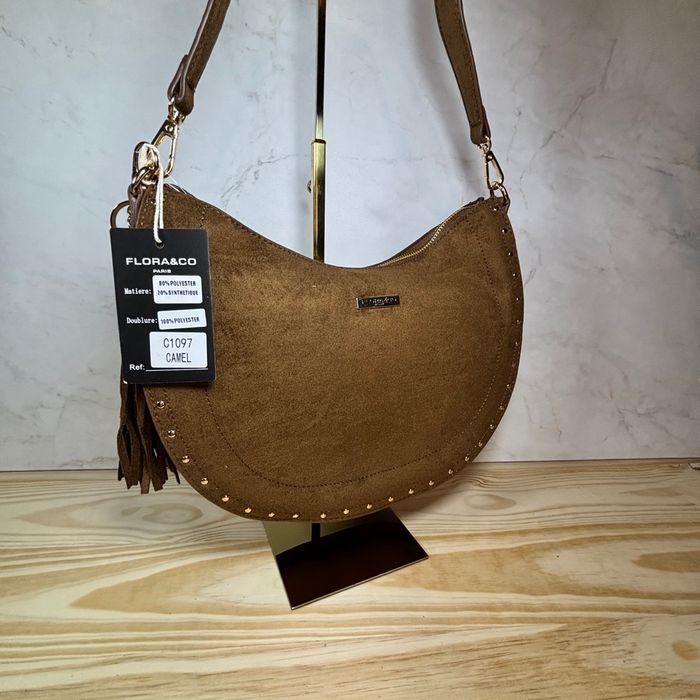 Sac bandoulière camel suédine chic rond idée cadeau neuf - photo numéro 3