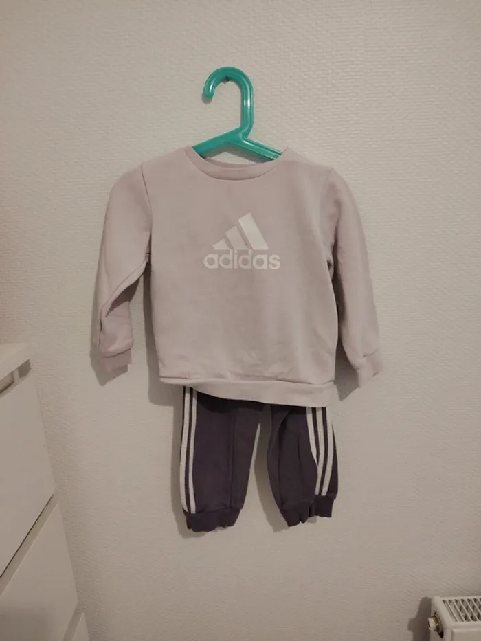 Ensemble Adidas 2 3 ans - photo numéro 2