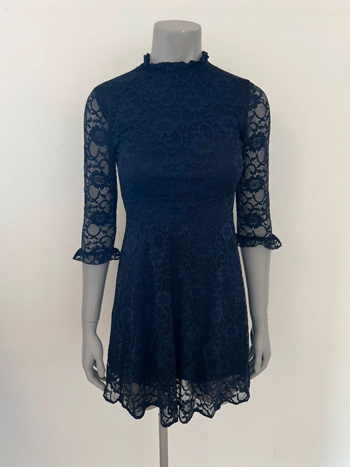 Asos Robe patineuse bleu marine taille 36