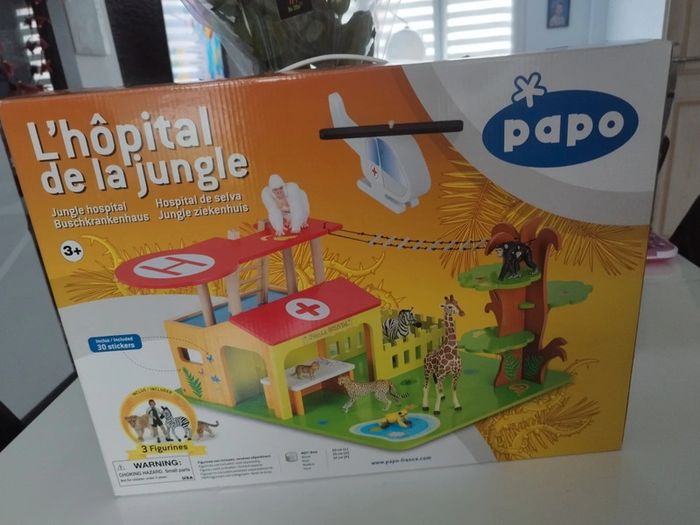 Hôpital de la jungle papo