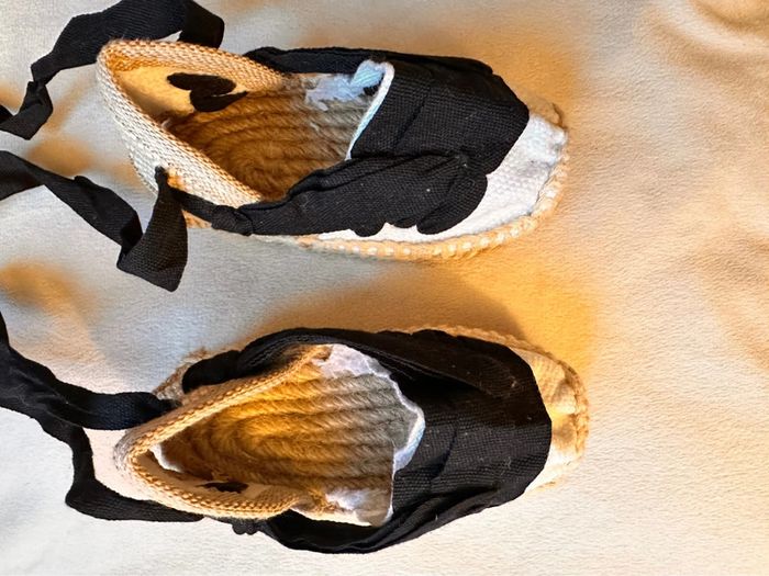 Espadrilles neuves taille 18 - photo numéro 4
