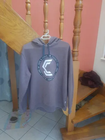Sweat capuche