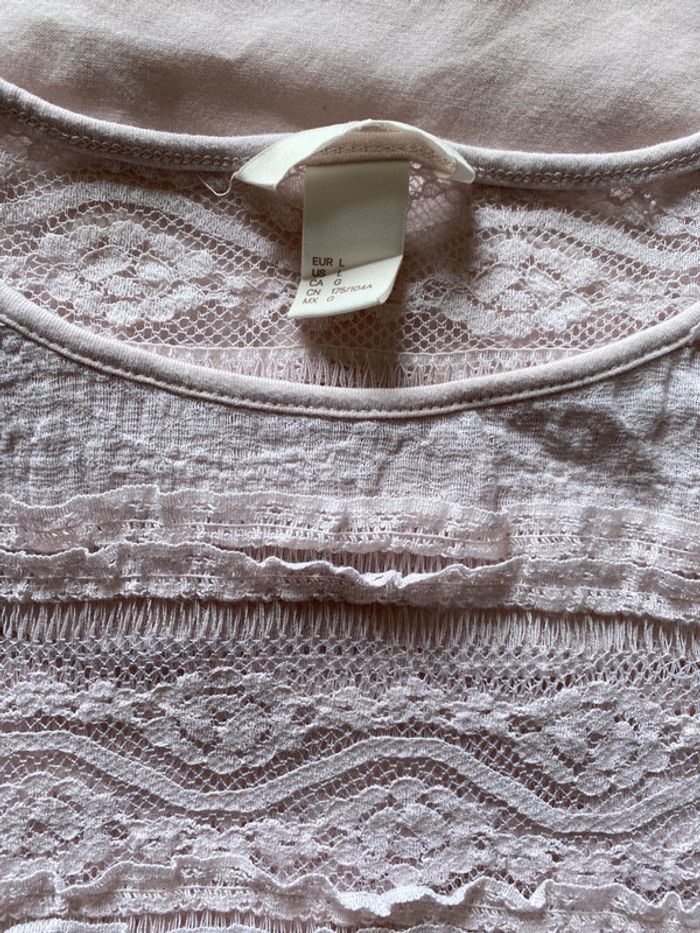 T shirt h et m rose - photo numéro 3