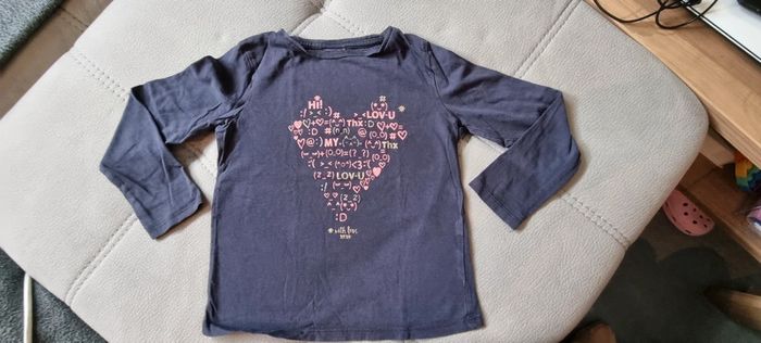 Pull 6ans tape a l oeil paillettes