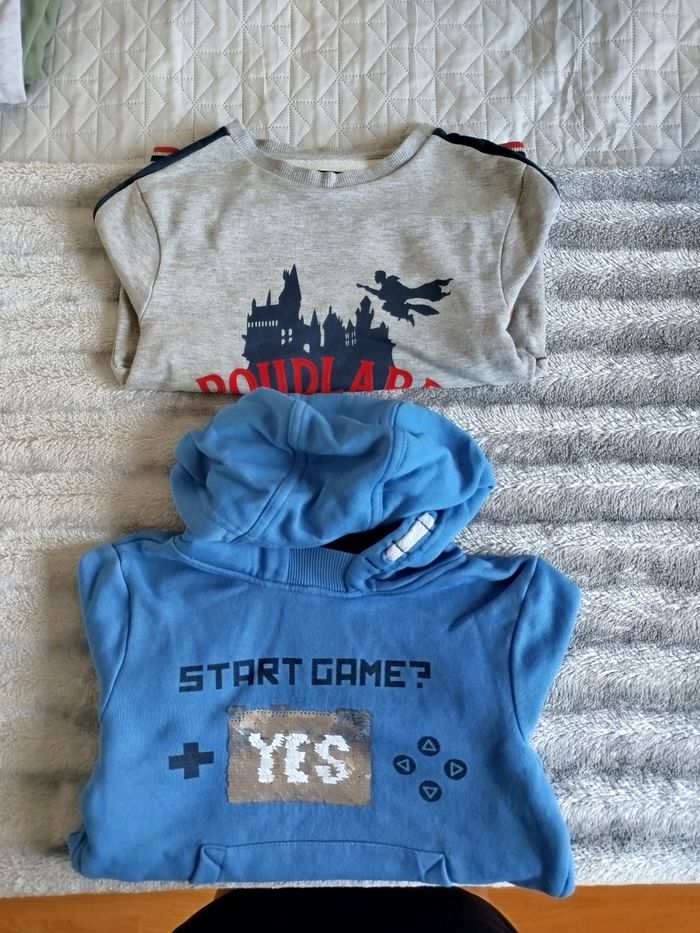 Lot de deux pull j