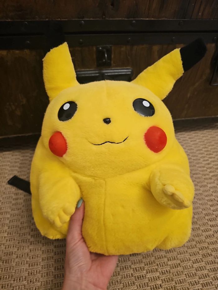 Sac à dos peluche pikachu Nintendo tomy - photo numéro 2