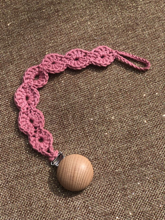 Attache tétine crochet - photo numéro 2