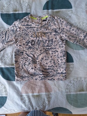 Pull tokyo fille 8 ans