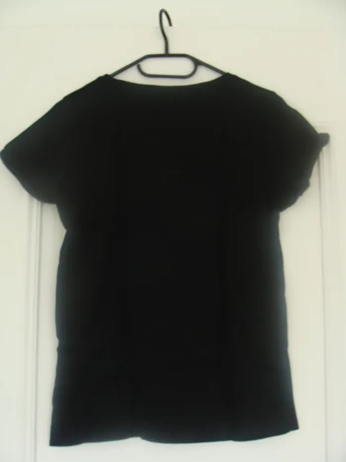 Tee shirt - photo numéro 2