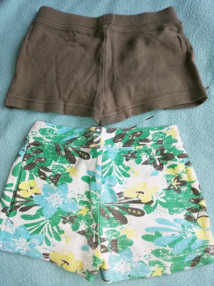 Deux shorts en coton pour l'été - photo numéro 2