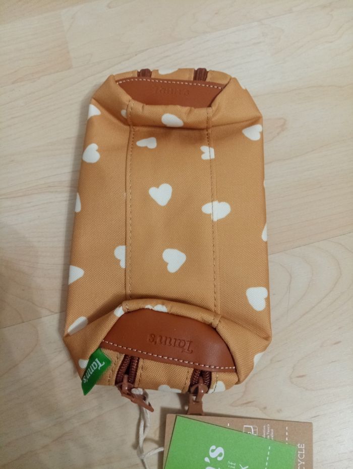 Trousse tann's neuve modèle big coeur - photo numéro 2