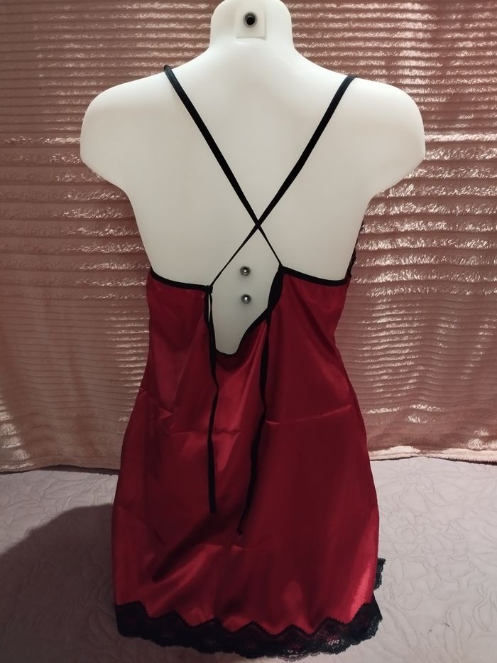Nuisette Rouge et Noir - photo numéro 4