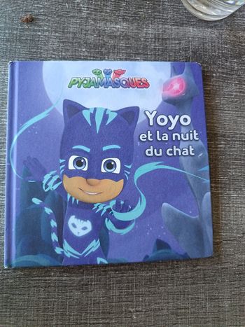 Livre ( Pyjamasque )