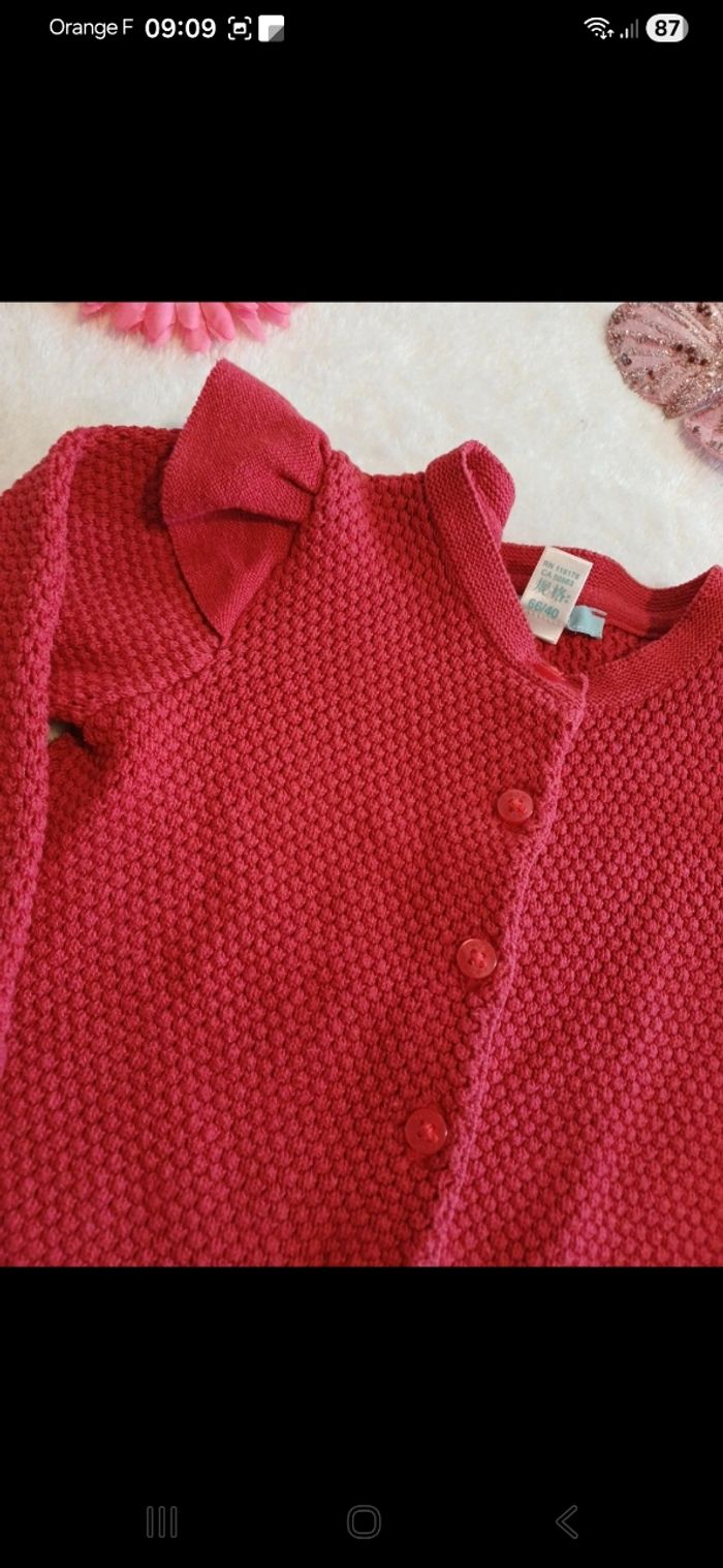 Gilet bébé taille 6 mois - photo numéro 2