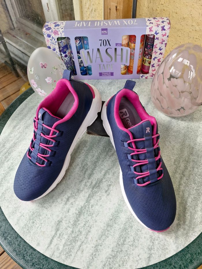 Basket révolution femme. Rieker