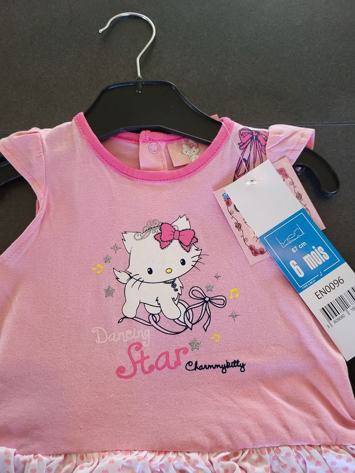 Robe hello Kitty rose  6 mois - photo numéro 2