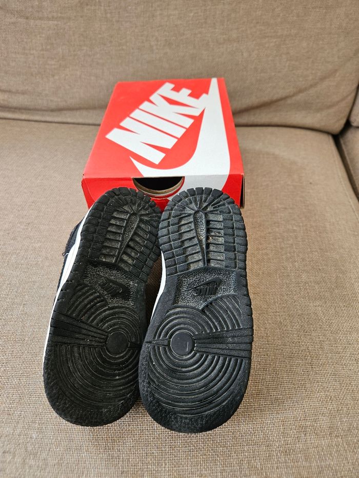 Chaussures nike - photo numéro 5