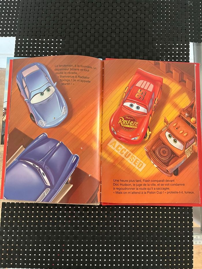 Livre Disney Pixar cars - photo numéro 2