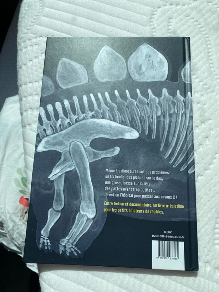 L’hôpital des dinosaures - photo numéro 2
