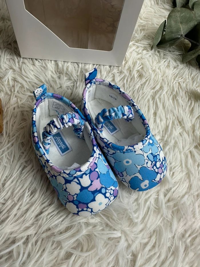 Paire de chaussons douceur Jacadi taille 18-19 - photo numéro 2