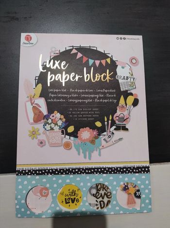 Lot de 8 feuilles cartonnées A4 200 g et 4 feuilles vellum