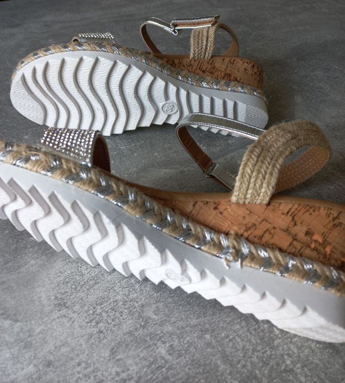 Chaussures argentées femme - photo numéro 4