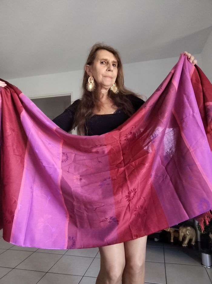 Grand foulard écharpe Vintage - photo numéro 4