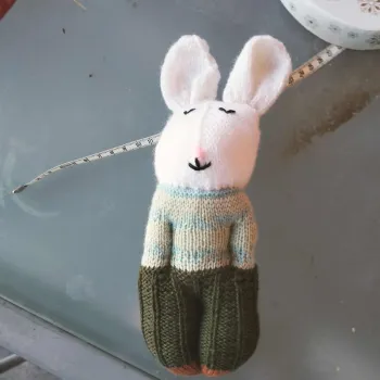 doudou lapin en crochet fait main neuf