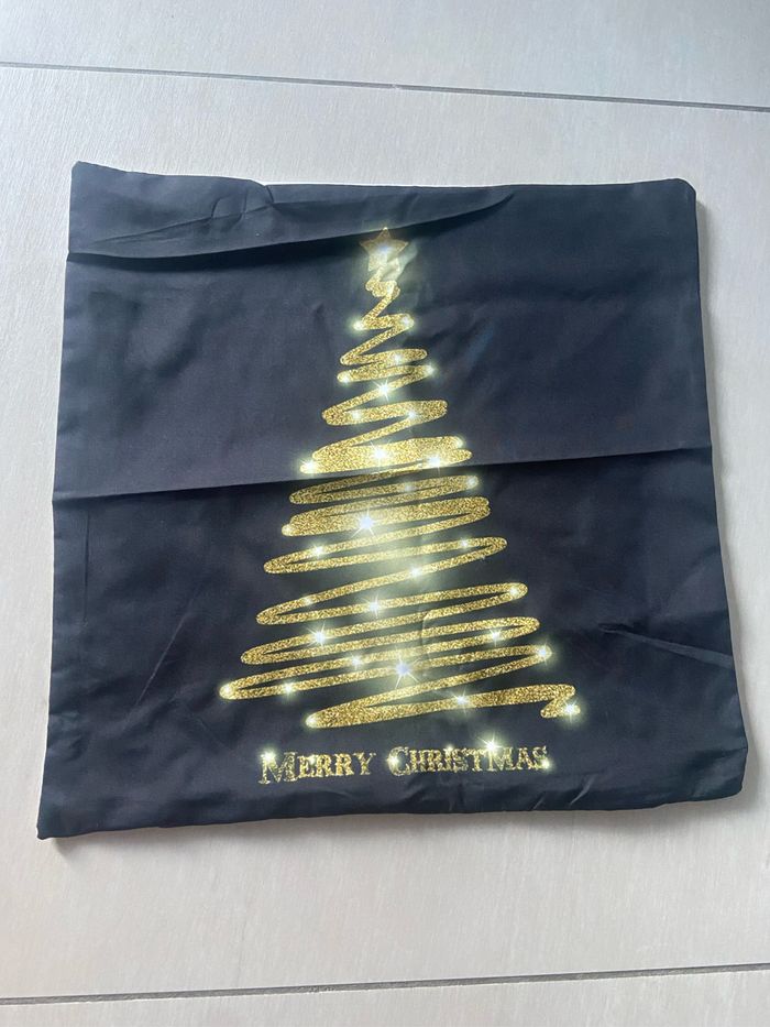 Housse de coussin / taie d’oreiller sapin de noël scintillant (merry Christmas) - photo numéro 2