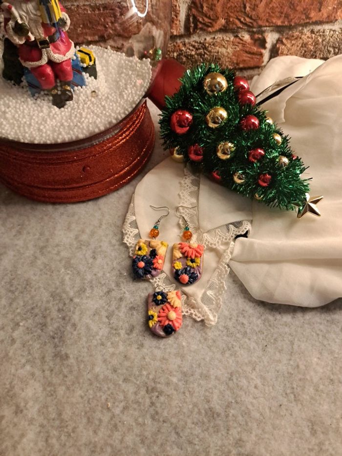 Parrurre boucles d'oreilles et pendentif pâte polymere multicolore florale - photo numéro 2