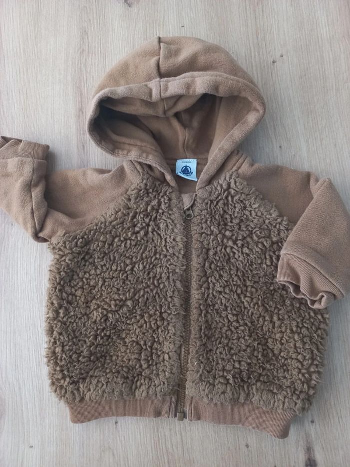 Gilets à capuche
