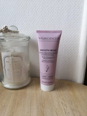 🌺Après shampoing reconstituant Smooth Move Wildsciences Lab🌺
