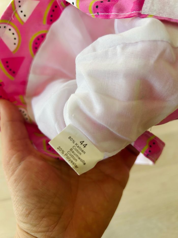 Chapeau fille 6 mois taille 44 - photo numéro 2