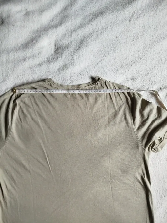 T-shirt Kiabi enfant taille S Caldwell - photo numéro 7