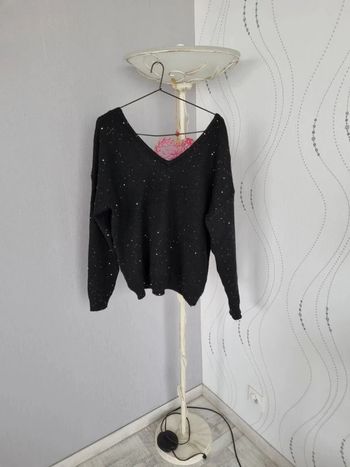 Pull noir pailleté avec col en V devant et derrière, dos nu avec noeuds Taille unique