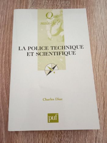 Charles Diaz 🪅 La police technique et scientifique