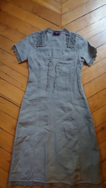Robe courte Kaki One Step T34, estivale et légère, 100 % lin.