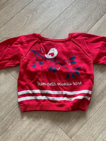 Pull rouge