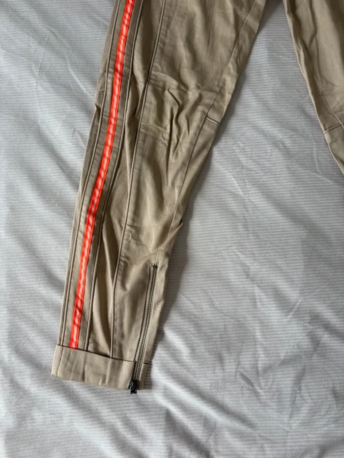 Pantalon Gustav beige avec bandes fluo - Taille 36 - photo numéro 2
