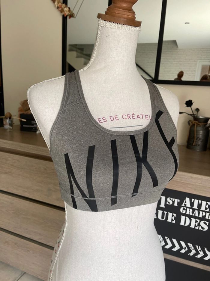 Brassière Nike - photo numéro 2