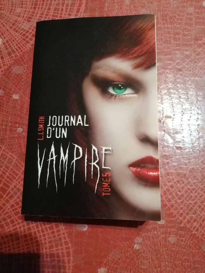 Journal d'un vampire 6 tomes - photo numéro 10