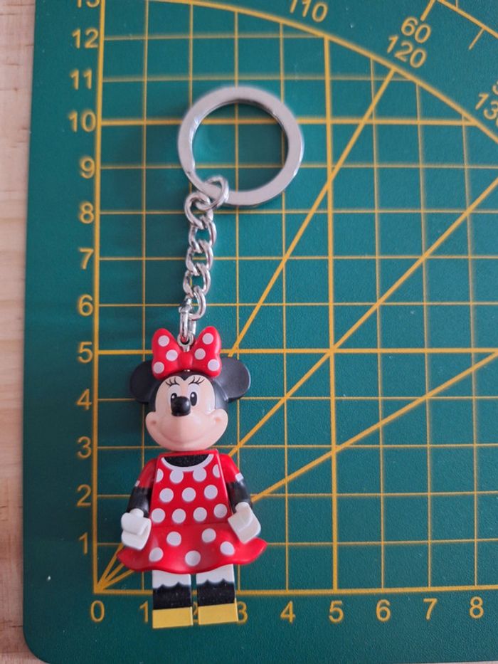 Porte-clés Lego Minnie Mouse Disney - photo numéro 3