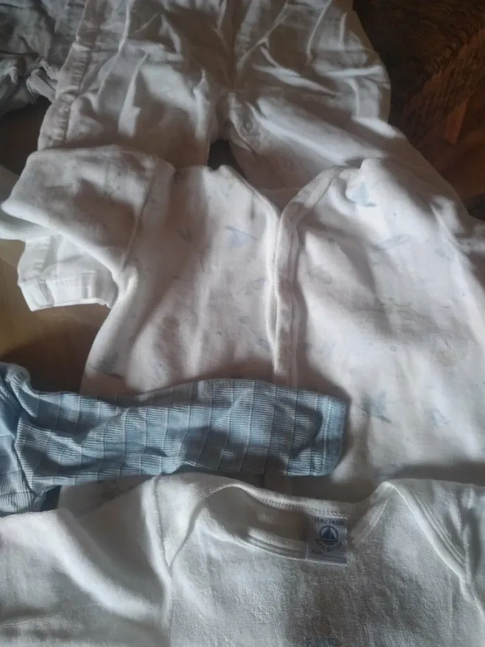 Lot De Vêtements Garçon 12 Mois - photo numéro 3