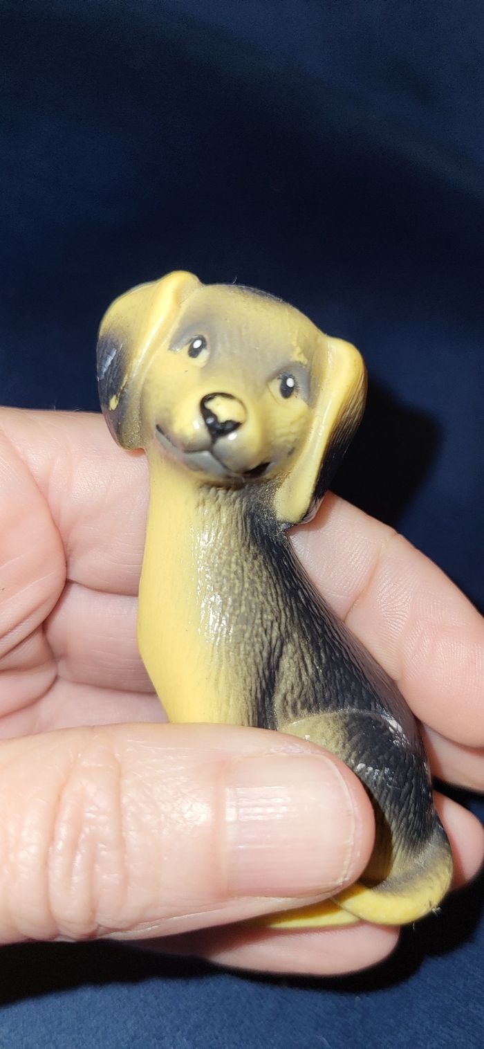 chien policier barbie 1990