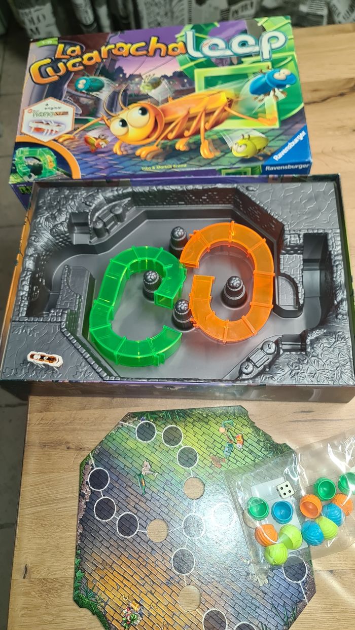 Jeu de société La Cucaracha Loop des éditions Ravensburger,