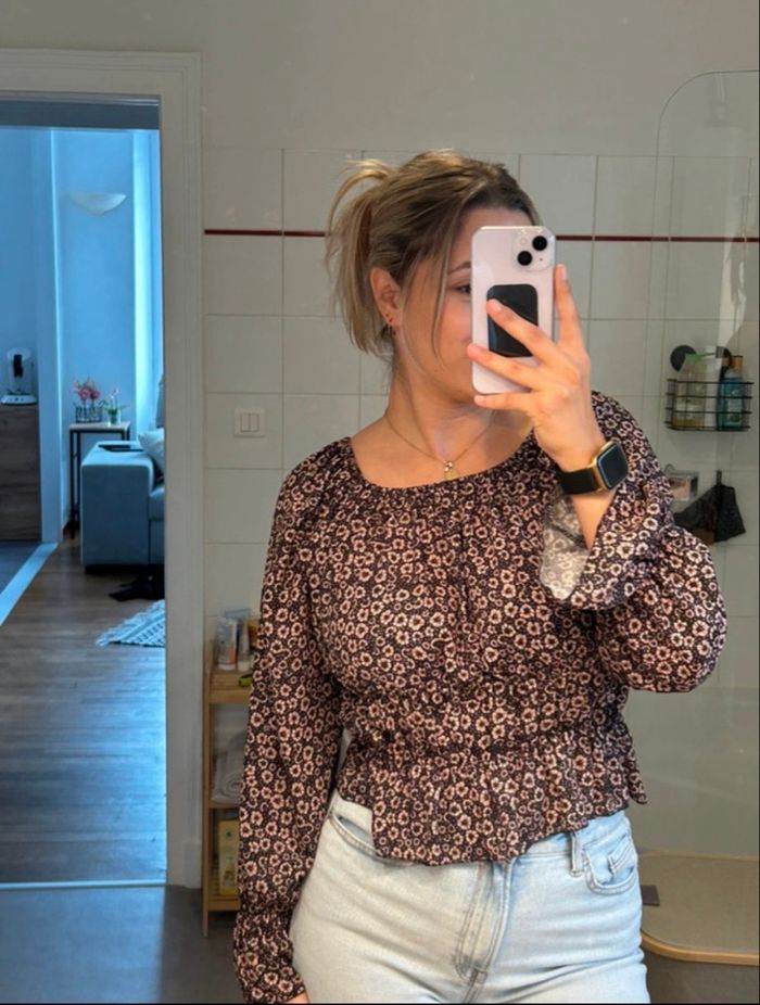 Haut à volants - photo numéro 2