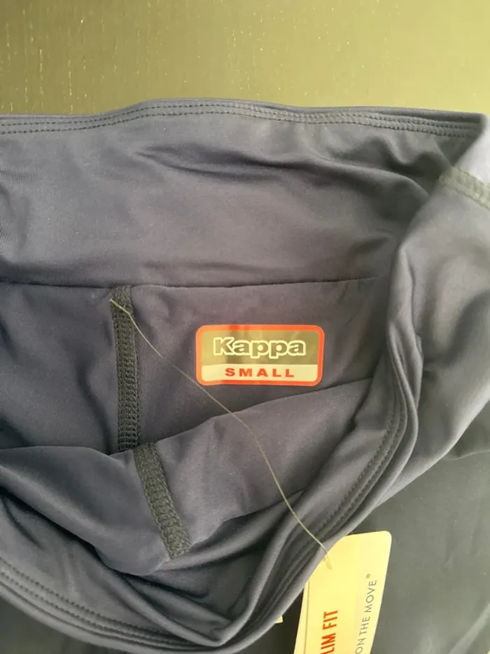 Short de sport femme Kappa bleu marine – Taille S – Neuf avec étiquette - photo numéro 4