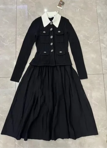 Robe midi en maille self-portrait