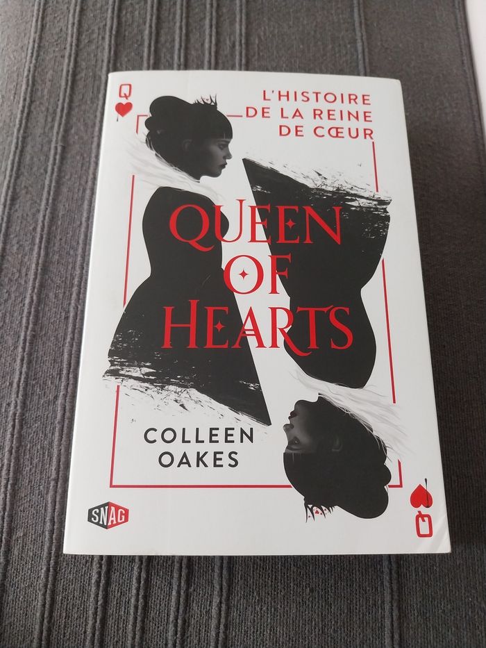 Roman Queen of Hearts tome 1 Colleen Oakes Snag